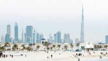 نجاحات تجارية لدبي في النصف الأول من 2025